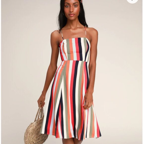 Lulu's Averi Sage Green Multi Striped Lace-Up Midi Dress‎ Size: S - Picture 1 of 14